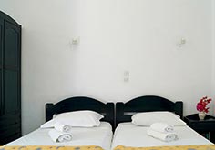 Dreibettzimmer mit Einzelbetten